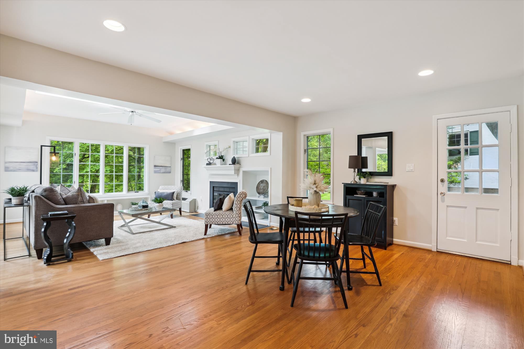 1808 Briar Ridge Court McLean, VA 22101 - Photo 16 of 61 Breakfast area off Great Room