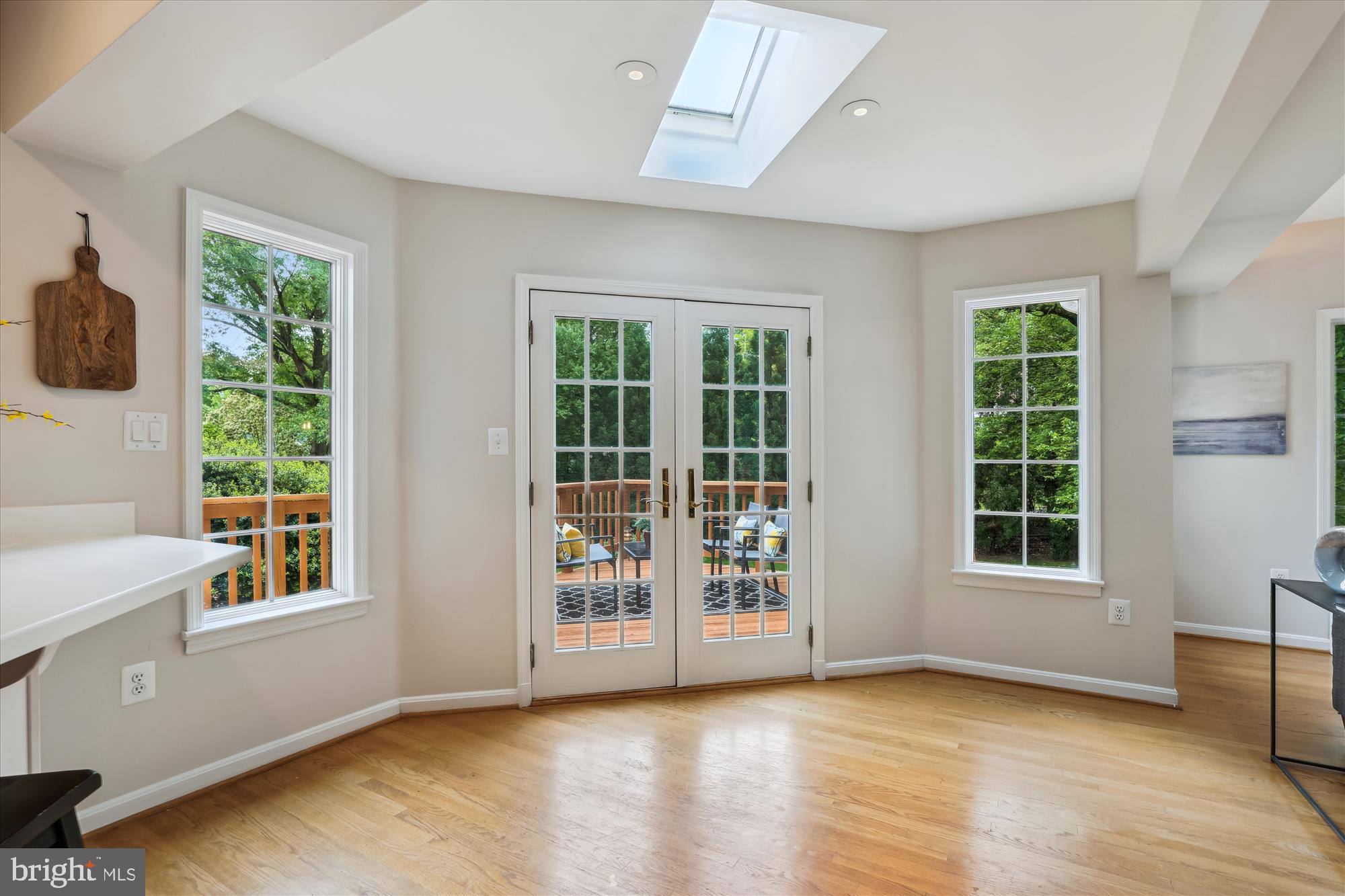 1808 Briar Ridge Court McLean, VA 22101 - Photo 21 of 61 Access to outside from kitchen