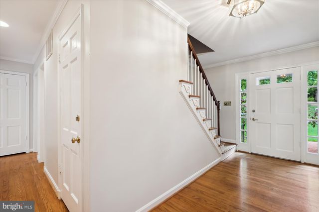 $1,535,987 | 1808 Briar Ridge Court, McLean, VA 22101