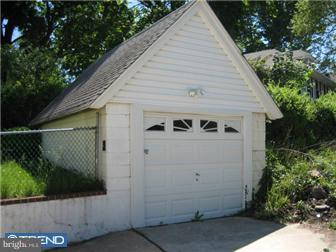 321 South State Road Upper Darby, PA 19082 - Photo 6 of 9