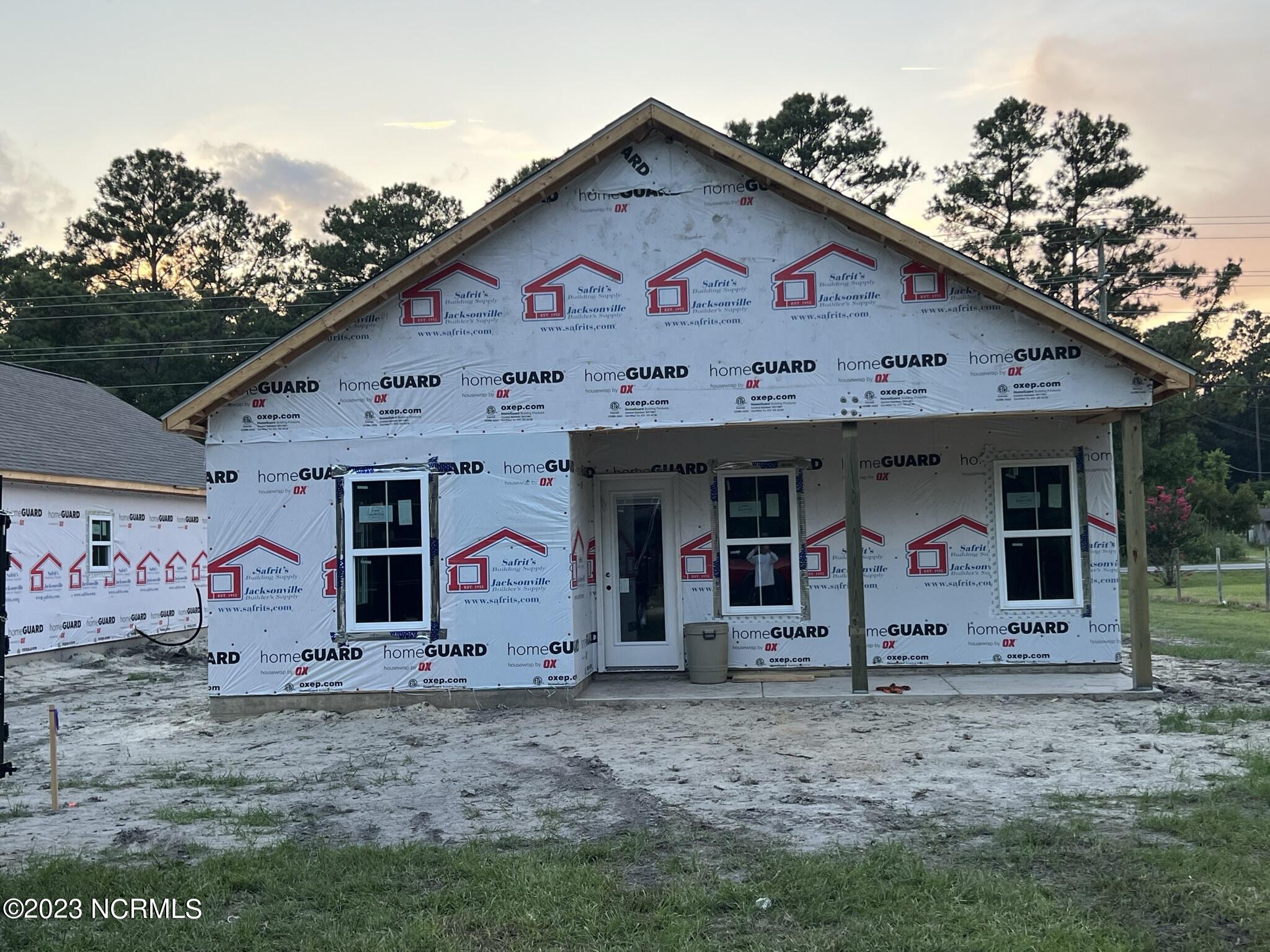 176 Norris Road Swansboro, NC 28584 - Photo 6 of 11 IMG_2807(1)