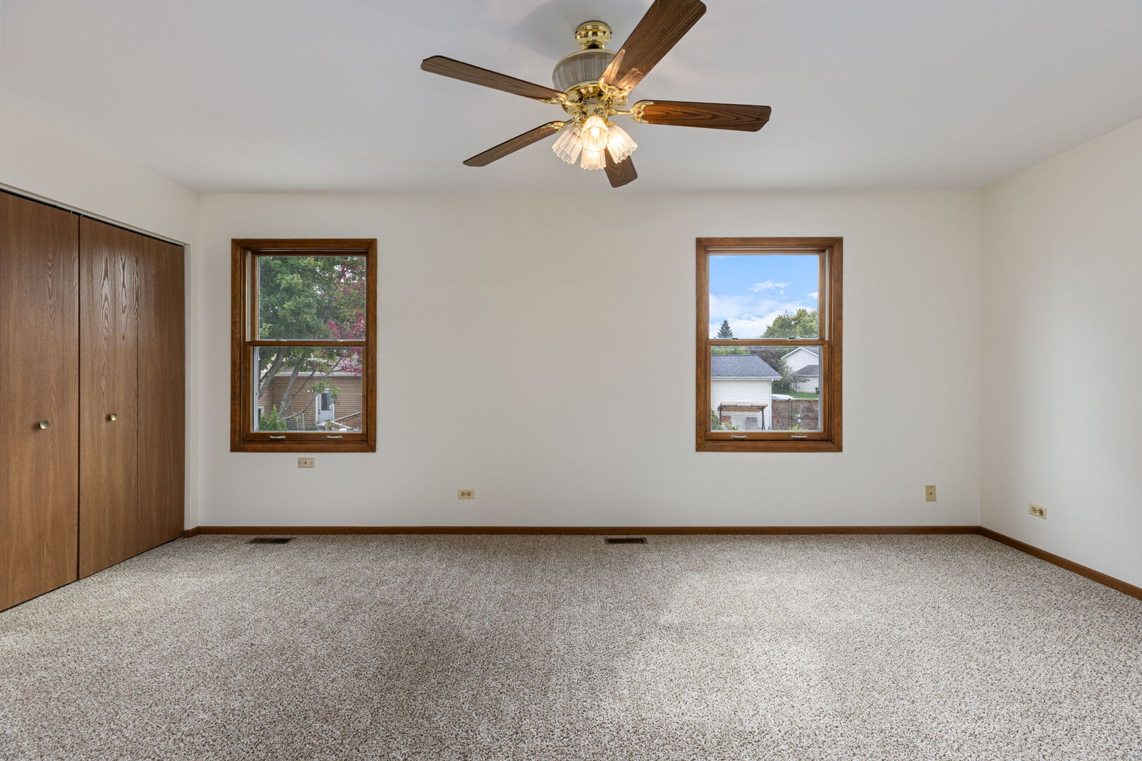 1941 Valley Road Lombard, IL 60148 - Photo 21 of 37 Gallery Image 21