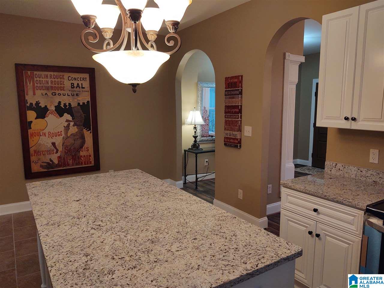 445 Heathersage Road Alabaster, AL 35114 - Photo 16 of 50