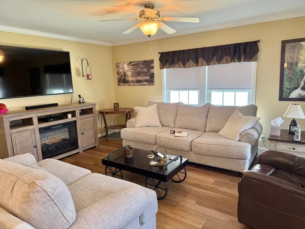 $449,000 | 105 Opal Lane, Gardner, MA 01440