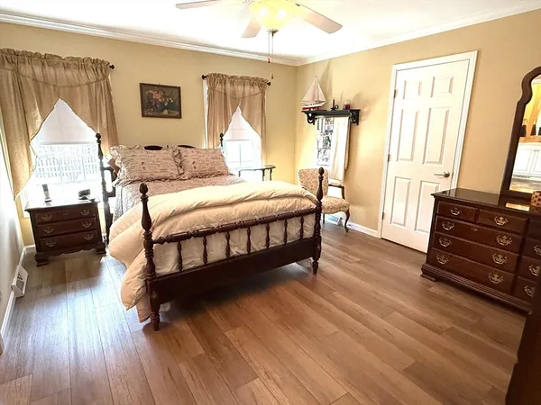 $449,000 | 105 Opal Lane, Gardner, MA 01440