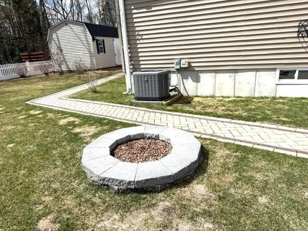 $449,000 | 105 Opal Lane, Gardner, MA 01440