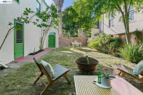 $995,000 | 2801 Clay Street, Alameda, CA 94501