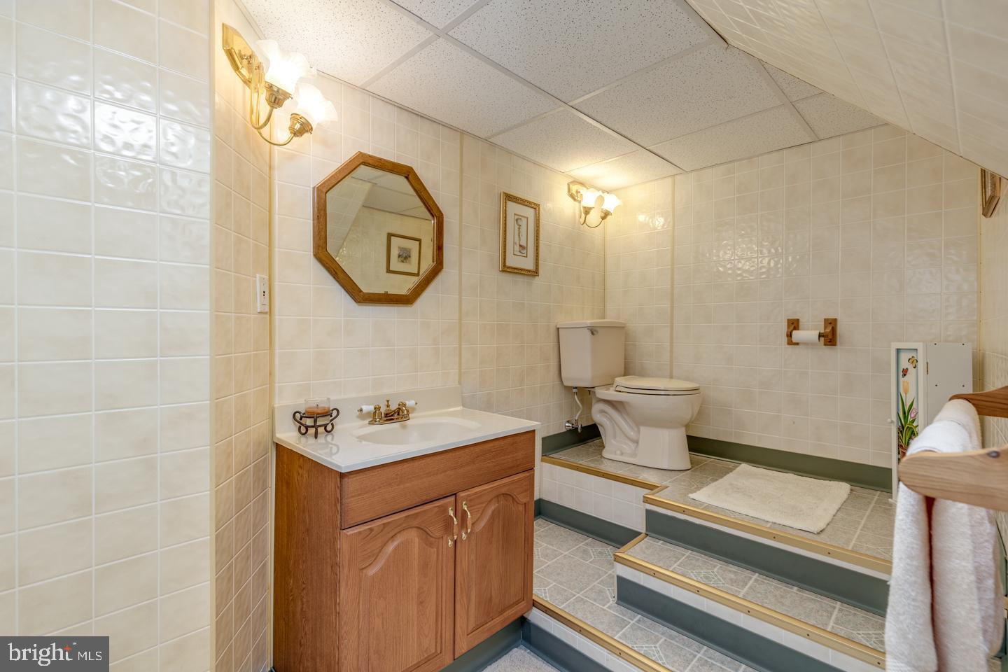 608 Covington Terrace Moorestown, NJ 08057 - Photo 18 of 27