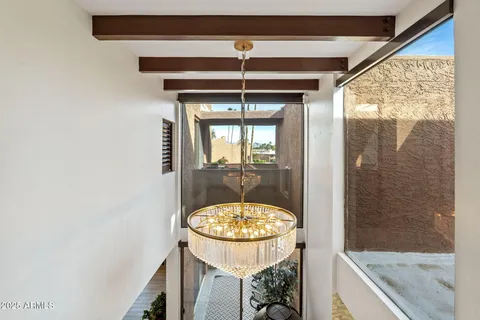 $575,000 | 7401 North Scottsdale Road, Unit 24, Paradise Valley, AZ 85253