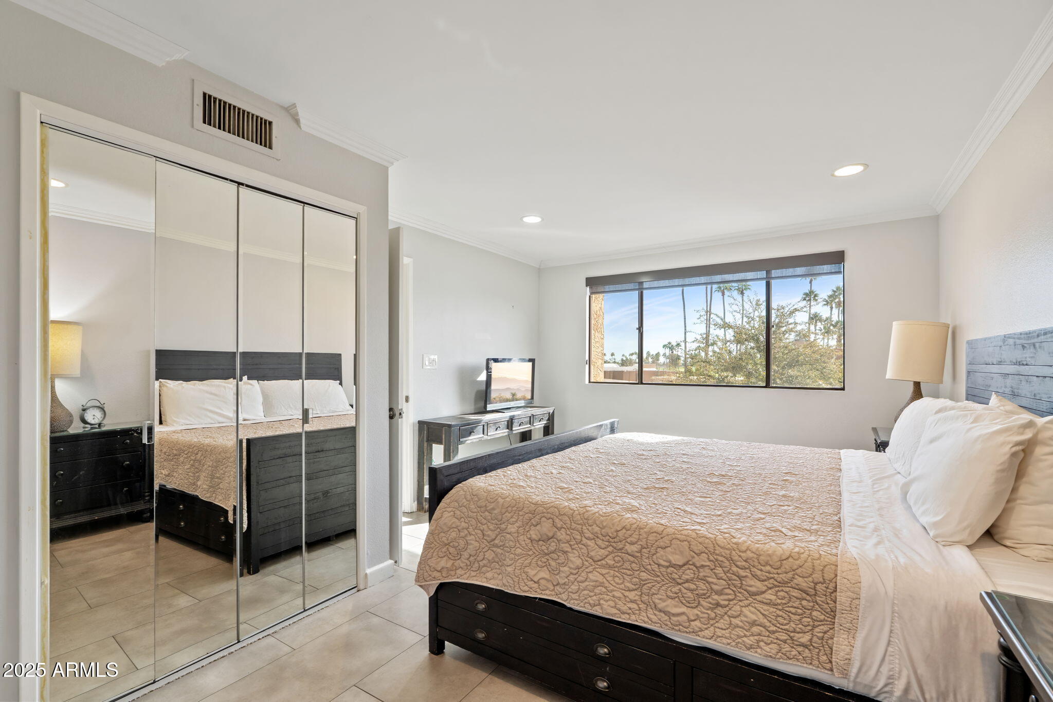 7401 North Scottsdale Road, Unit 24 Paradise Valley, AZ 85253 - Photo 41 of 47 Bedroom 2