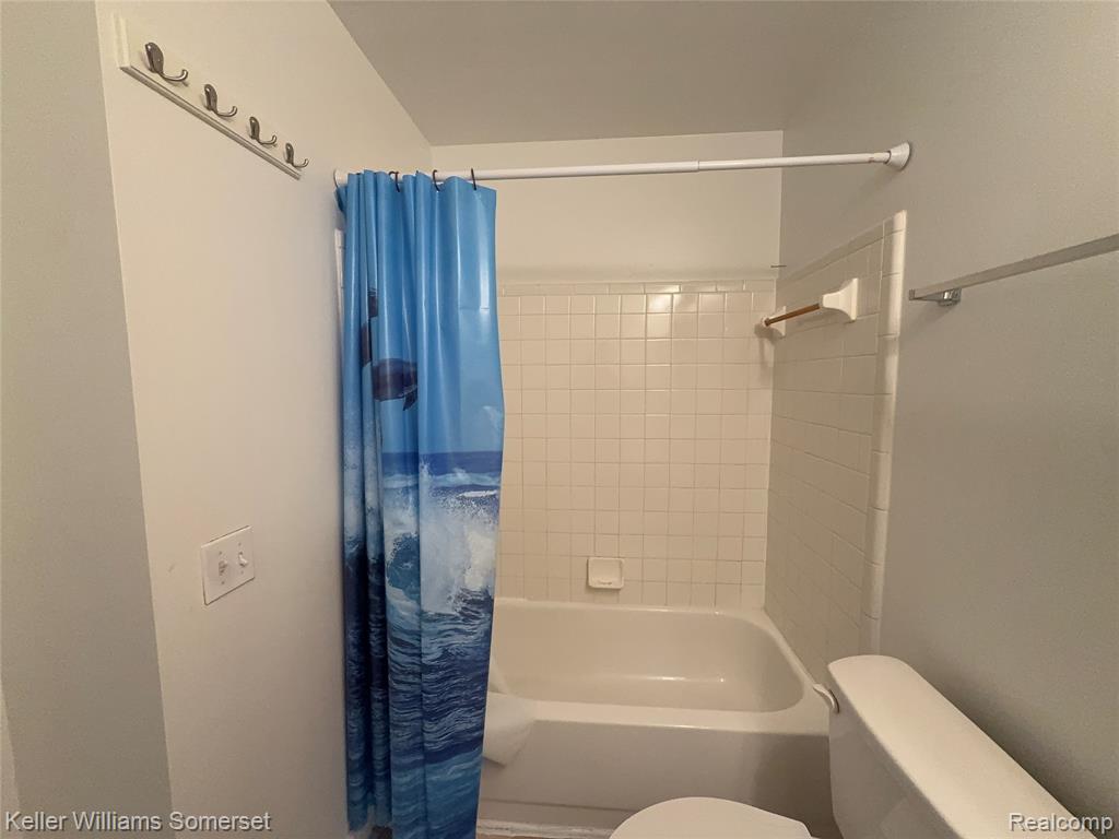 28423 Raleigh Crescent Drive, Unit 44 Chesterfield, MI 48051 - Photo 12 of 25