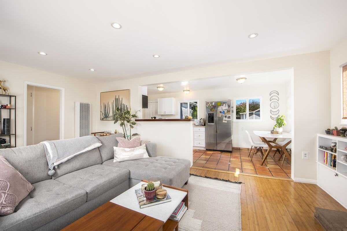 Undisclosed Address Santa Barbara, CA 93109 - Photo 15 of 37 Living Room #3