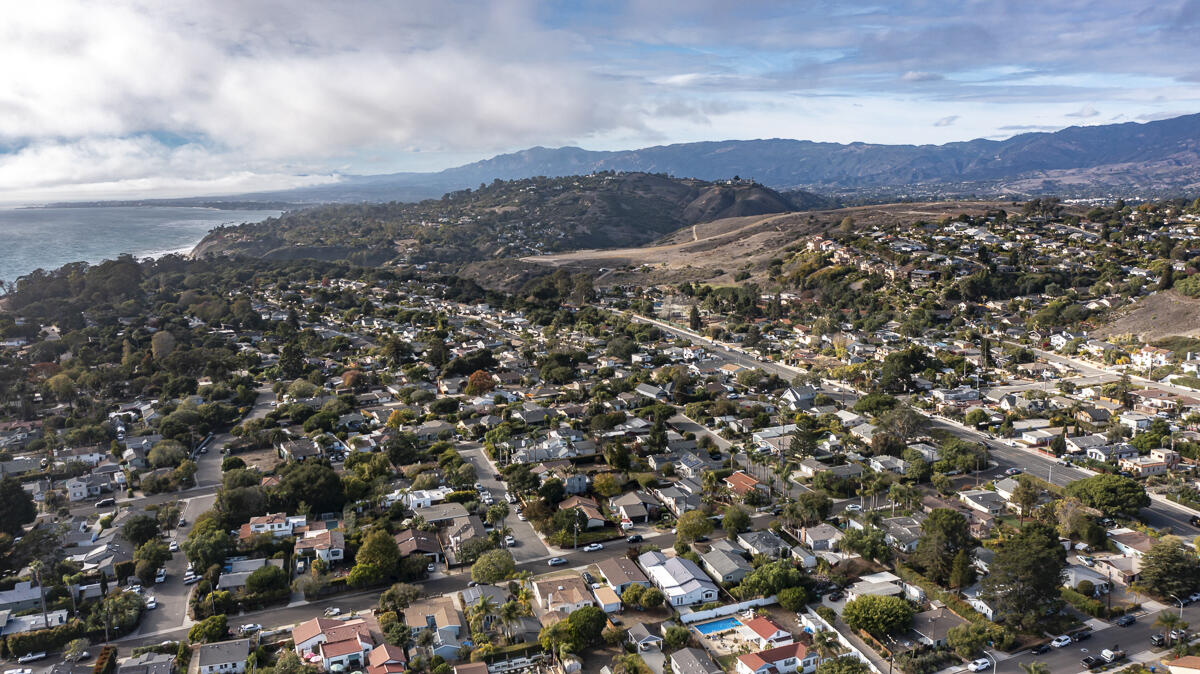 Undisclosed Address Santa Barbara, CA 93109 - Photo 30 of 37 Aerial #10