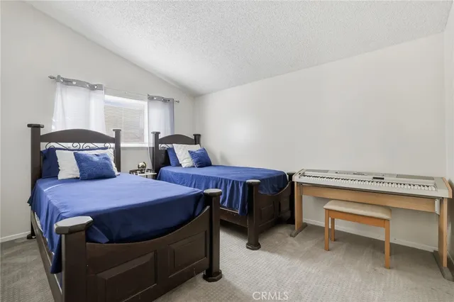 $850,000 | 18927 Claycrest Drive, Canyon Country, CA 91351