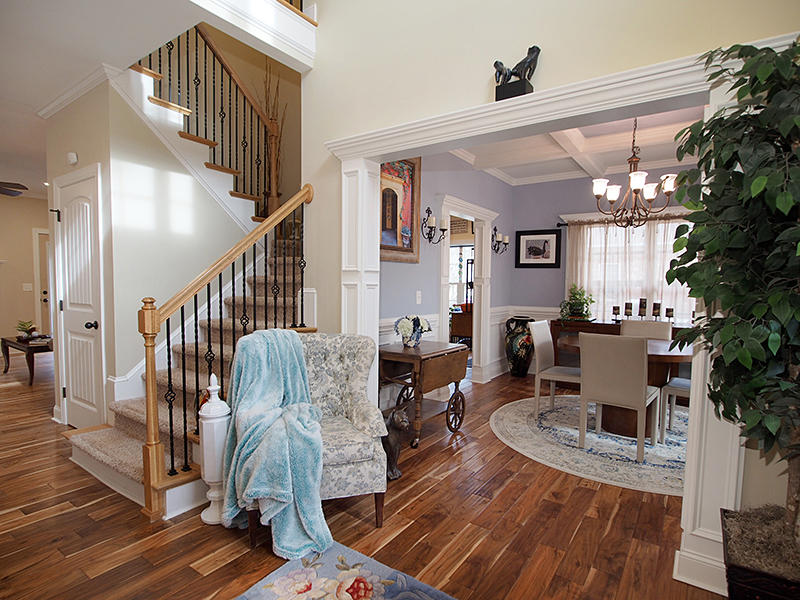585 Burning Tree Road Pinehurst, NC 28374 - Photo 4 of 30 foyer2