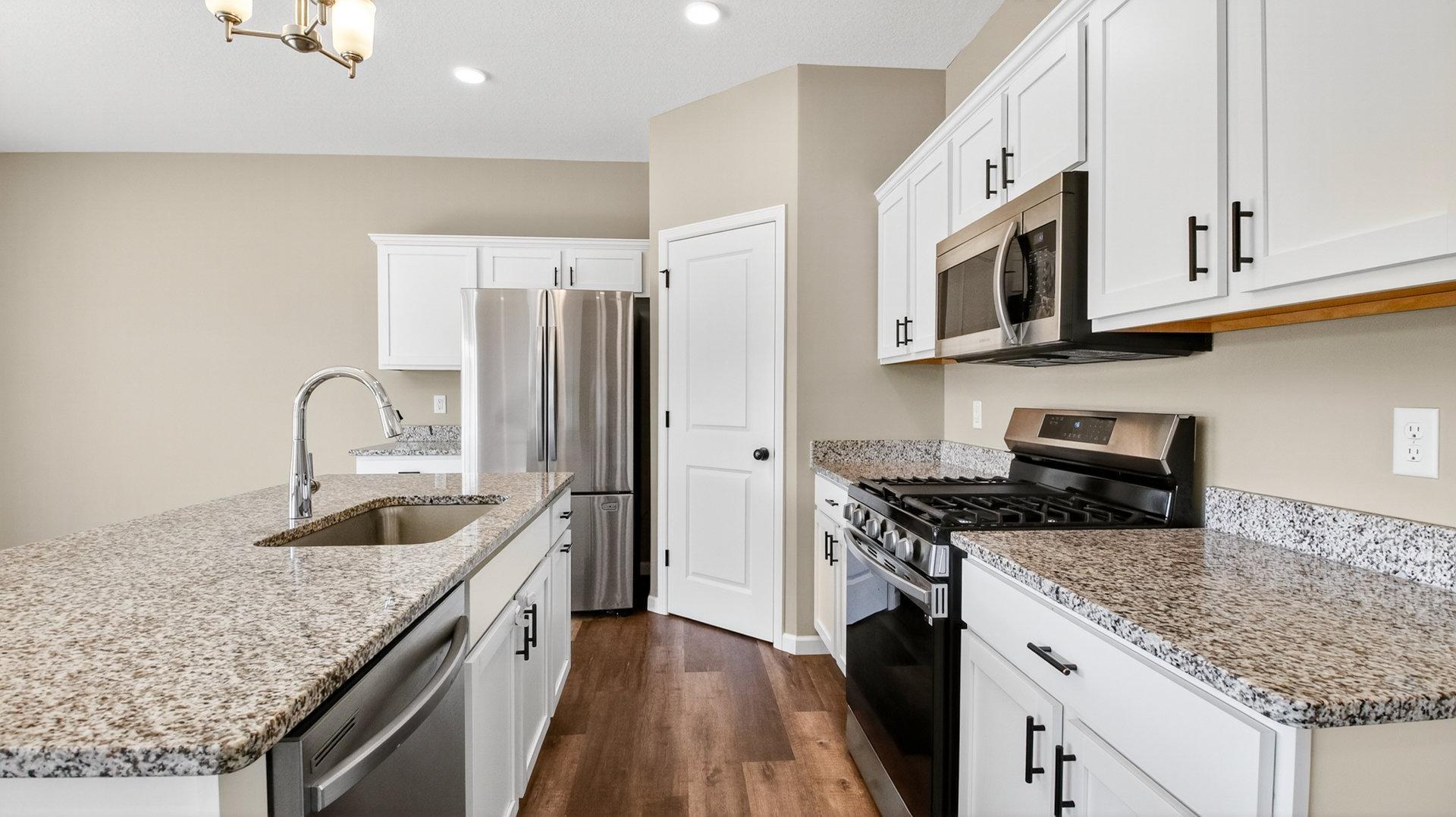 415 Bruce Larson Way Somerset, WI 54025 - Photo 6 of 24