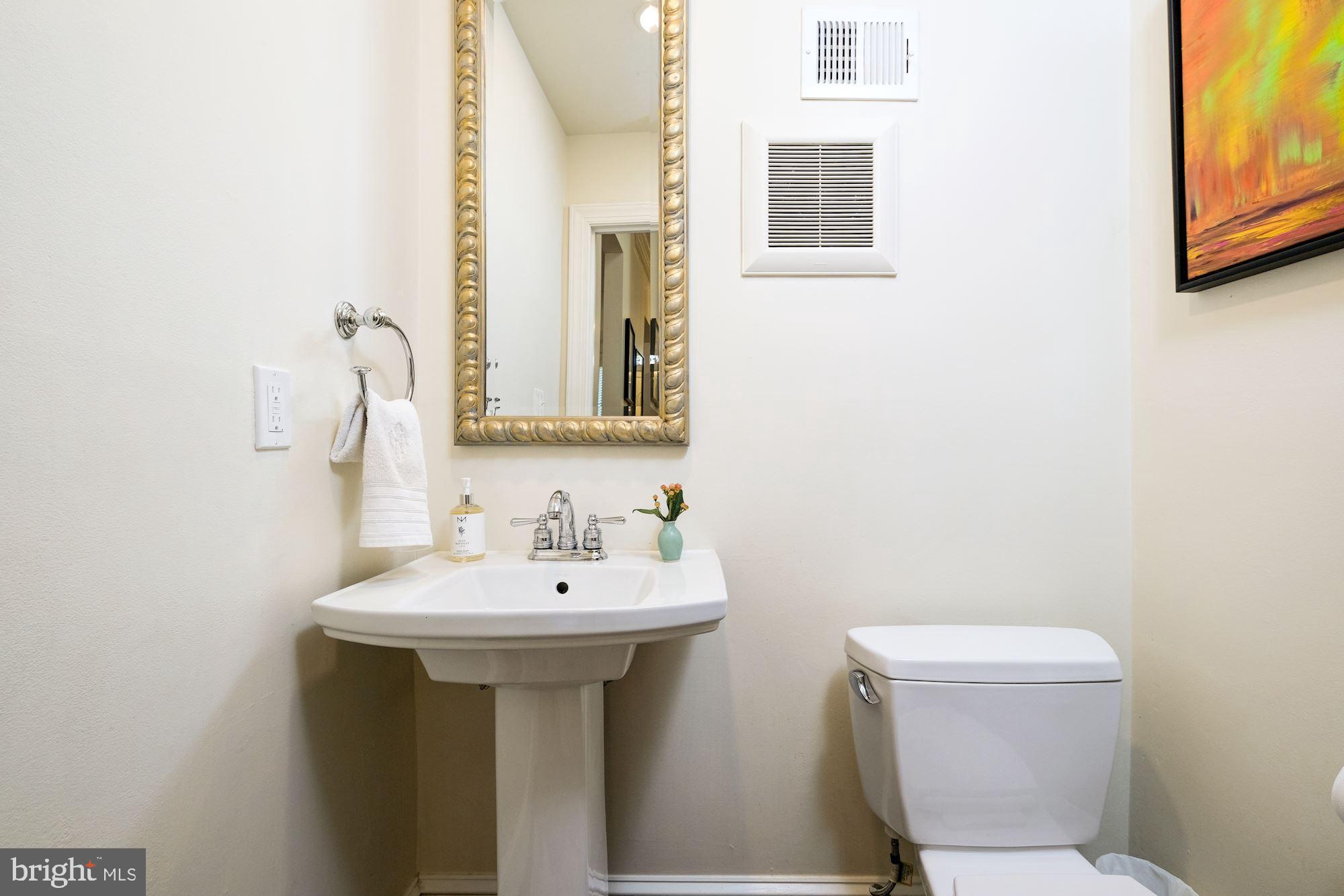 210 6th Street Southeast Washington, DC 20003 - Photo 16 of 38 Powder room