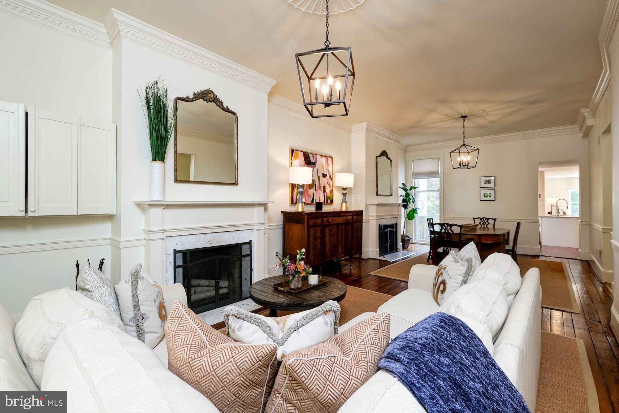 210 6th Street Southeast Washington, DC 20003 - Photo 8 of 38 Extensive millwork