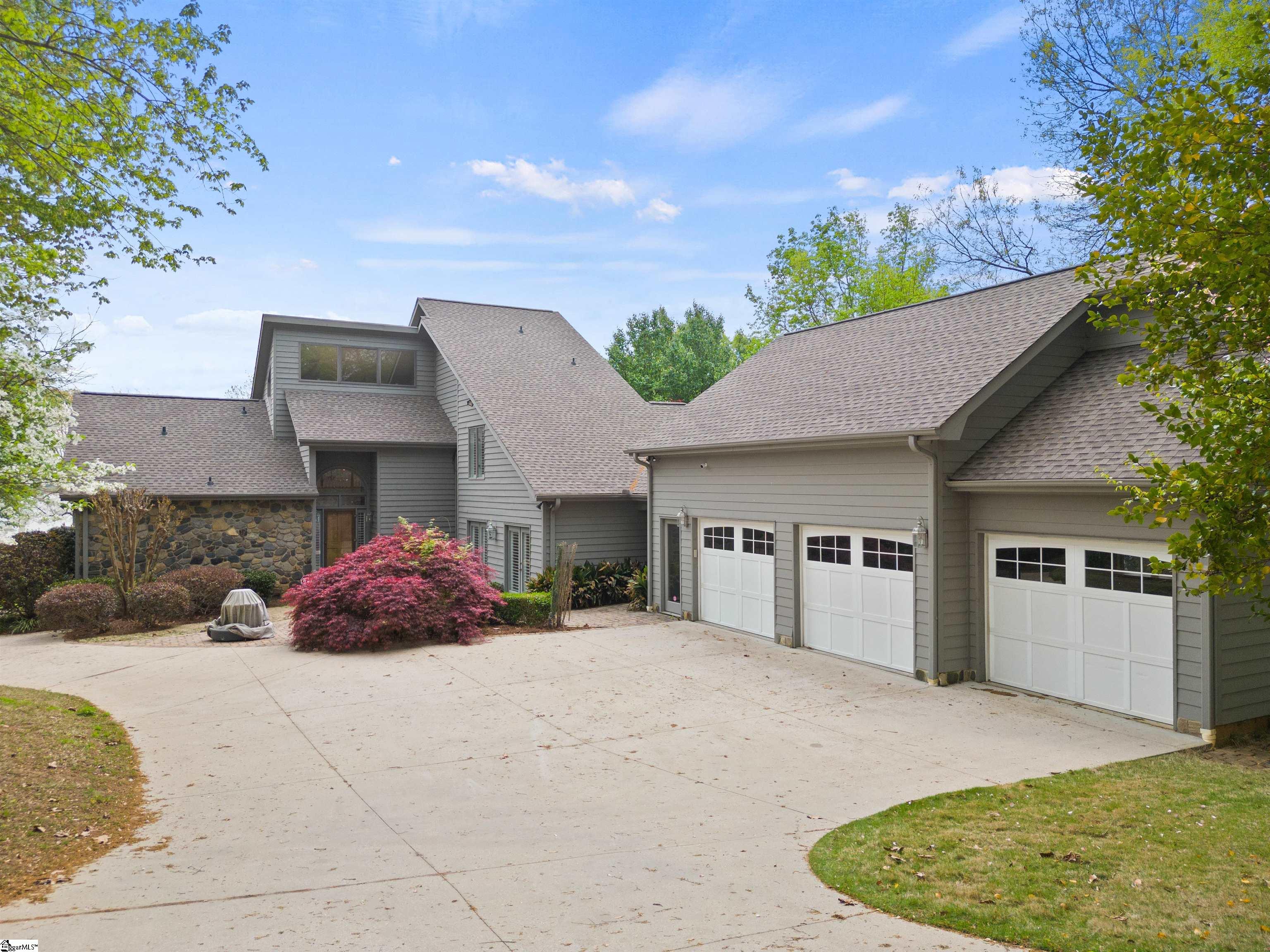 405 Watercrest Court Inman, SC 29349 - Photo 1 of 36
