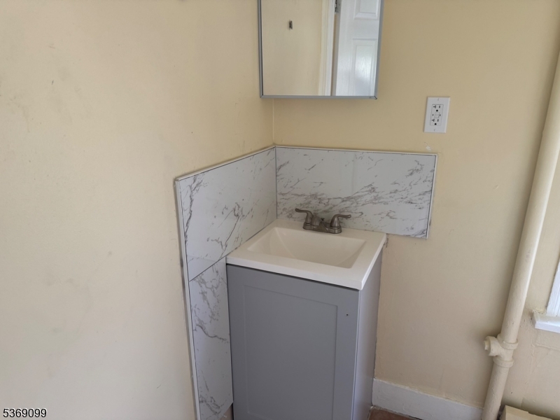 30 Riggs Place, Unit 1 South Orange, NJ 07079 - Photo 10 of 16