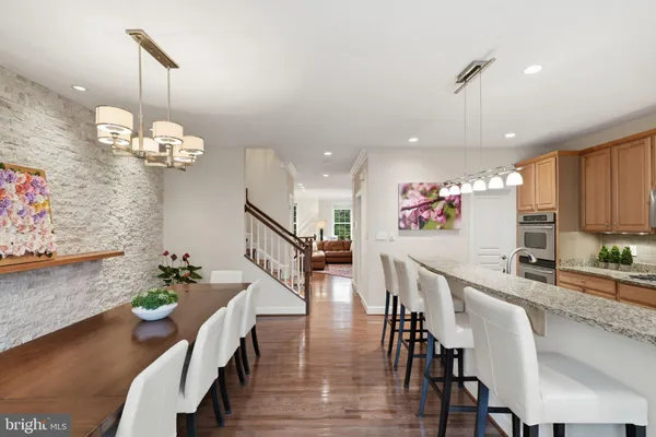 $789,800 | 399 Spring Street, Herndon, VA 20170