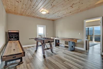 833 Village Loop Road Gatlinburg, TN 37738 - Photo 16 of 24 Game room also