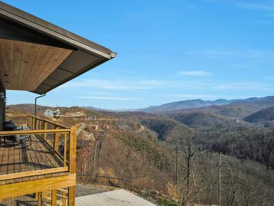 833 Village Loop Road Gatlinburg, TN 37738 - Photo 23 of 24 Amazing View