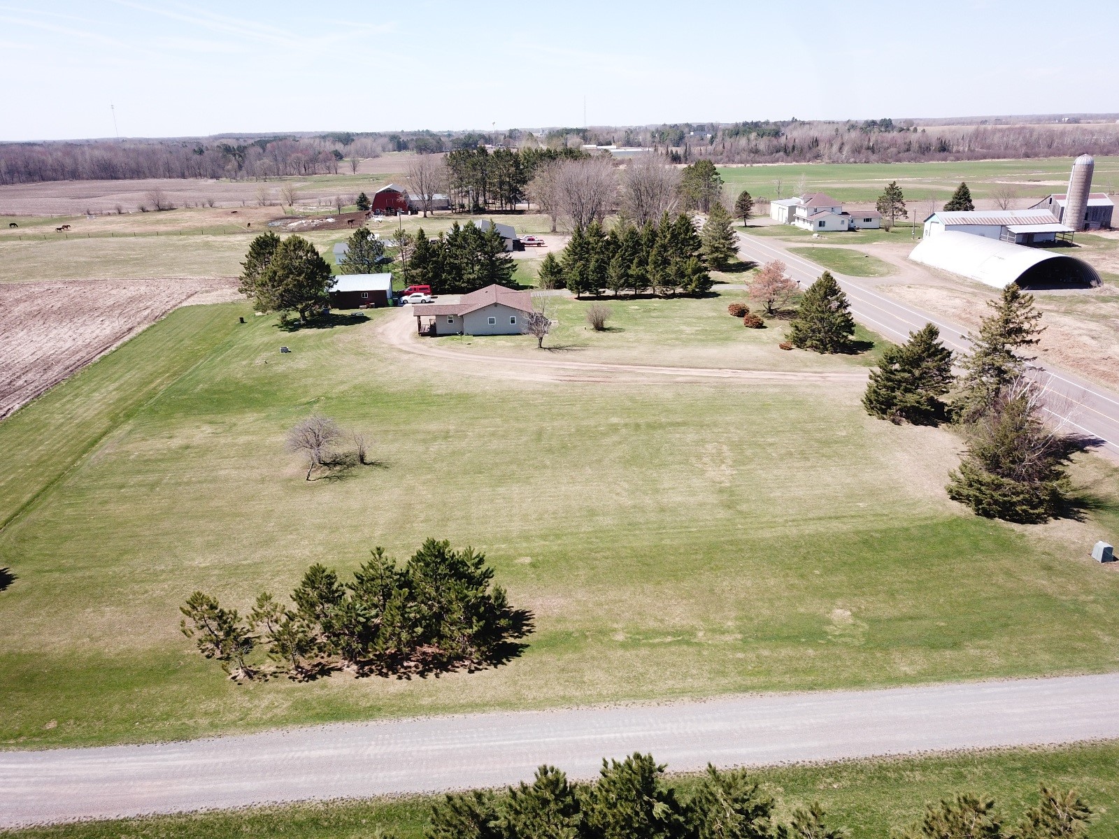 1810 East Main Street Gilman, WI 54433 - Photo 4 of 29