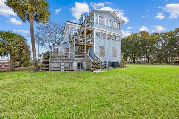 $975,000 | 501 North 3rd Street, Fernandina Beach, FL 32034
