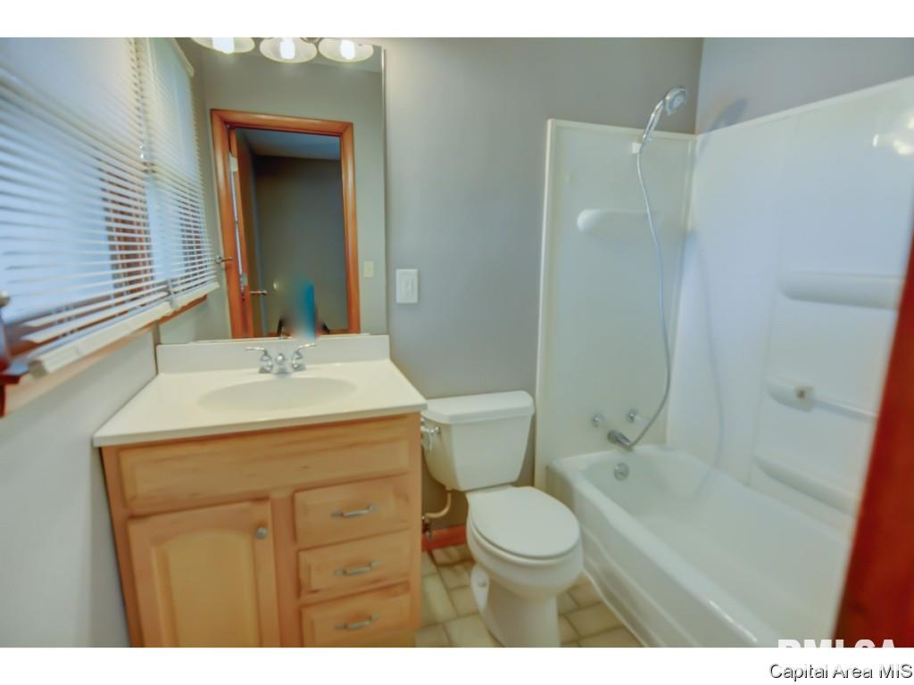 5 Chetwood Street Springfield, IL 62711 - Photo 12 of 31