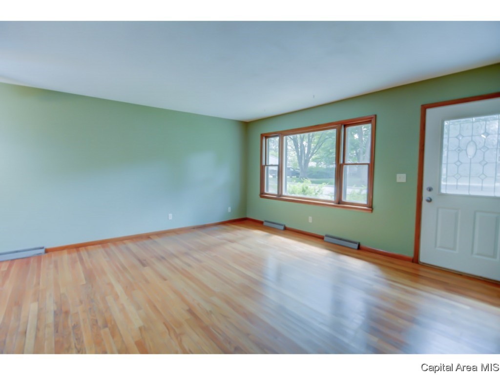 5 Chetwood Street Springfield, IL 62711 - Photo 3 of 31