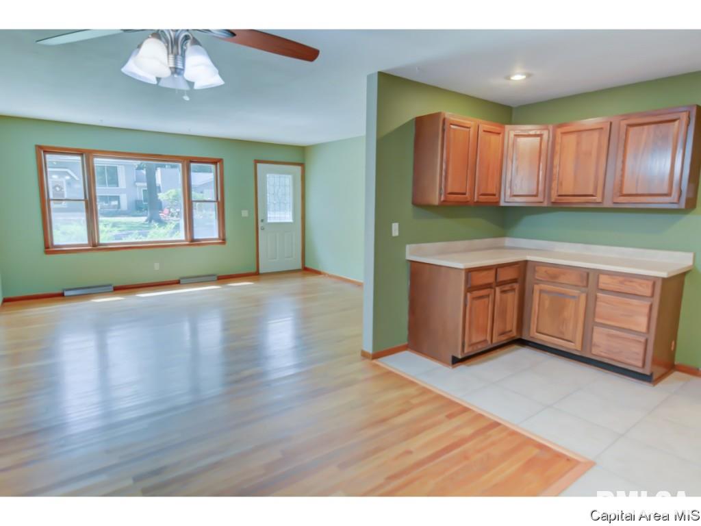 5 Chetwood Street Springfield, IL 62711 - Photo 8 of 31