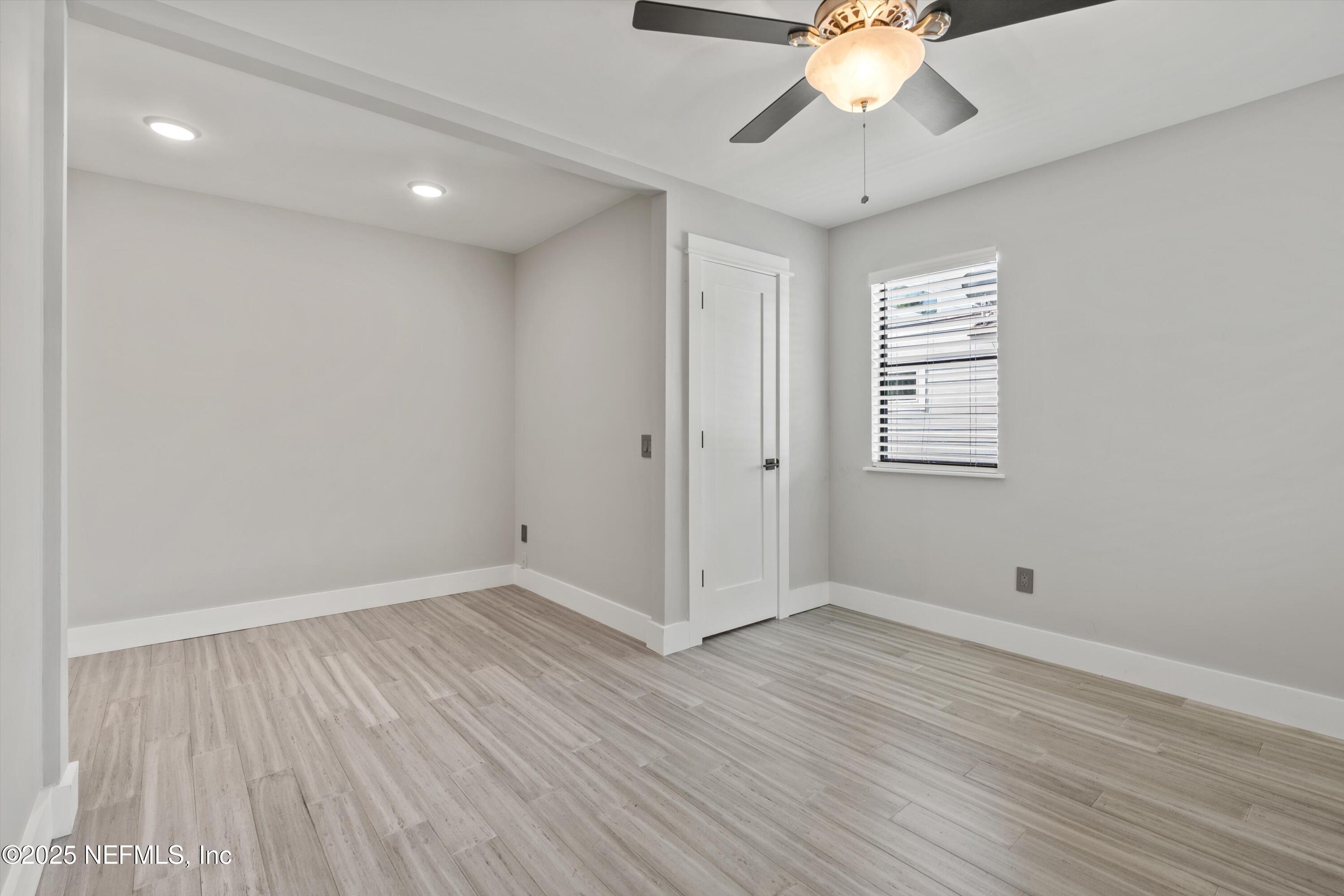 338 Magnolia Street Atlantic Beach, FL 32233 - Photo 22 of 26 21-Bedroom 2