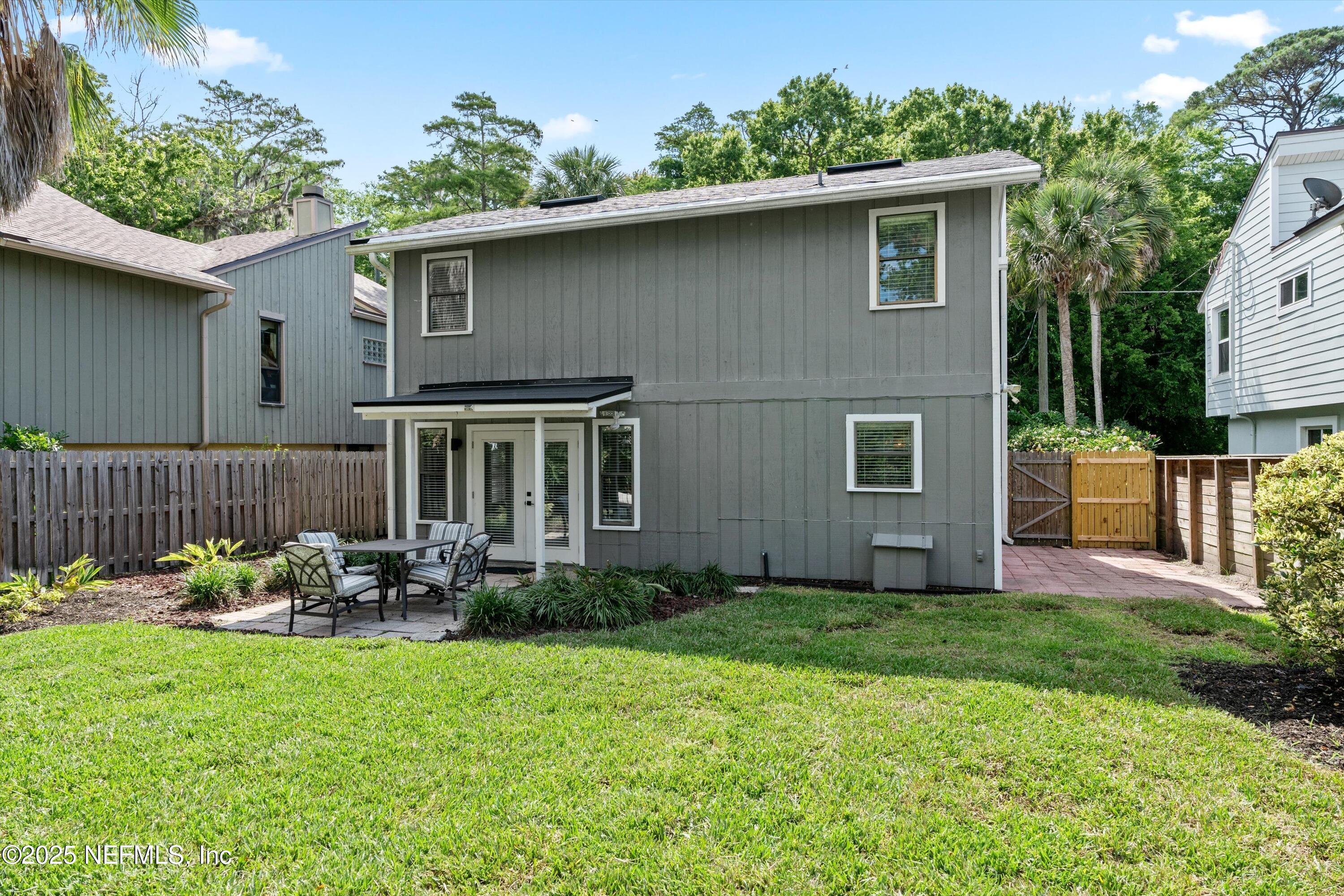 338 Magnolia Street Atlantic Beach, FL 32233 - Photo 23 of 26 22-Backyard