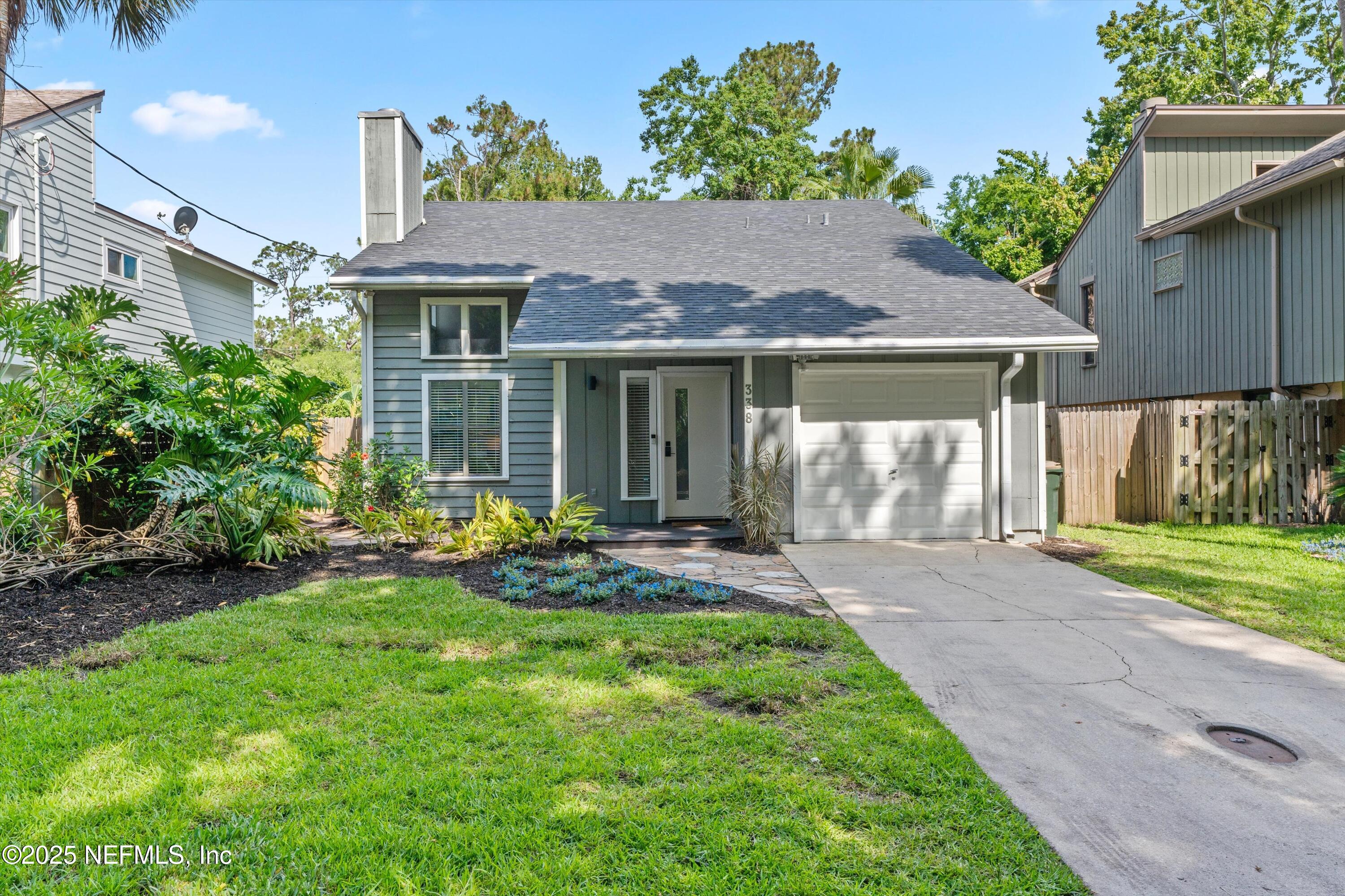 338 Magnolia Street Atlantic Beach, FL 32233 - Photo 3 of 26 01-Front