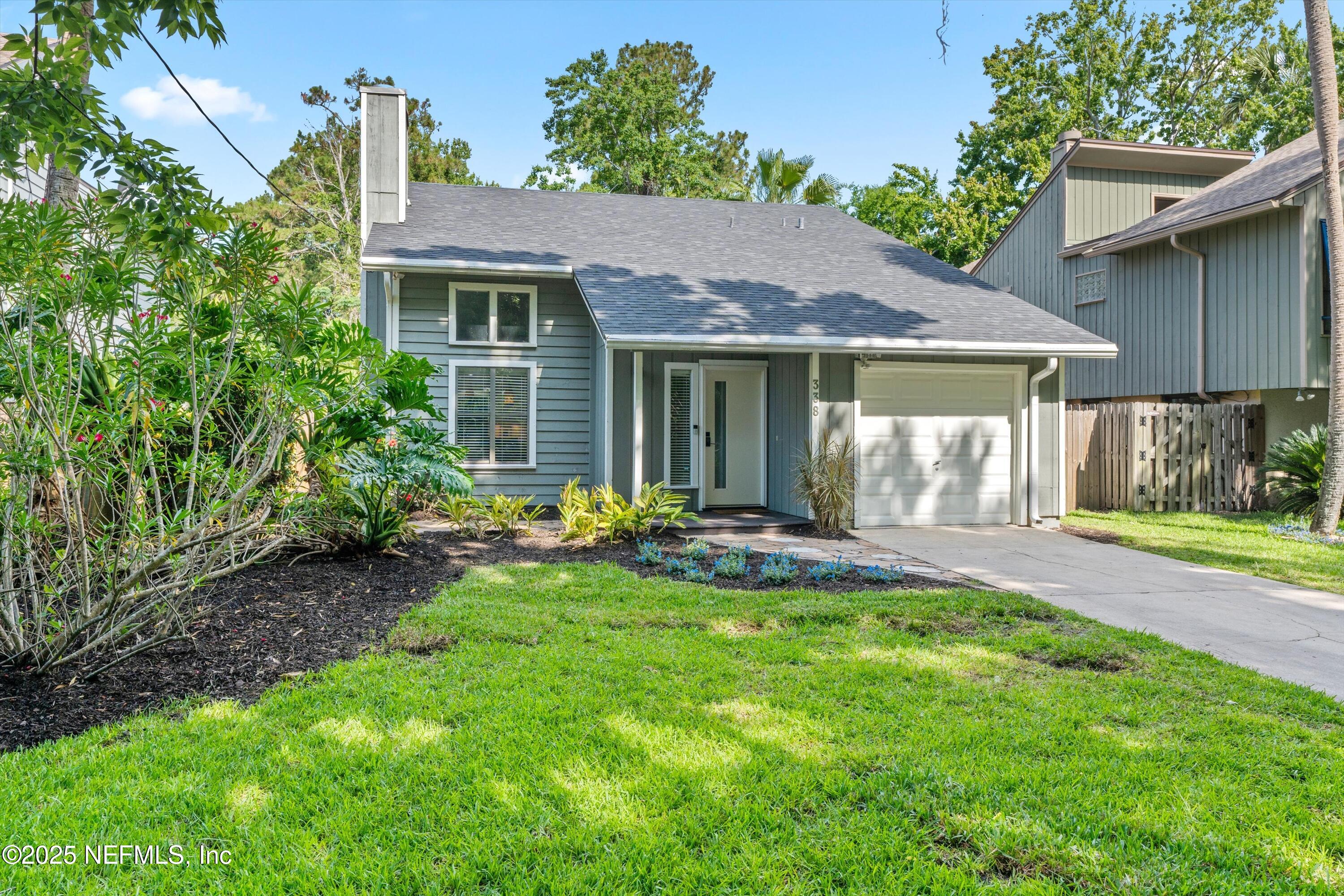338 Magnolia Street Atlantic Beach, FL 32233 - Photo 4 of 26 02-Front 2