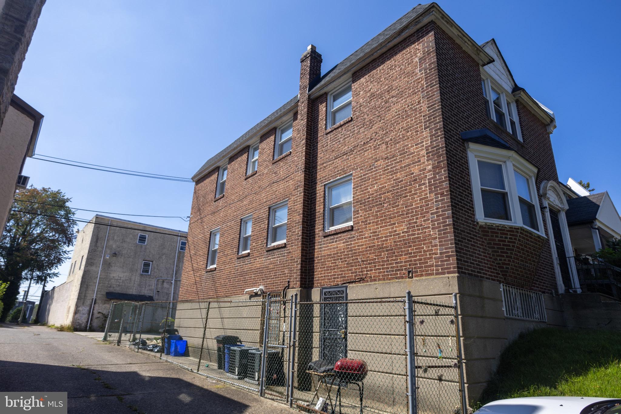 5038 Copley Road Philadelphia, PA 19144 - Photo 3 of 35 Gallery Image 3