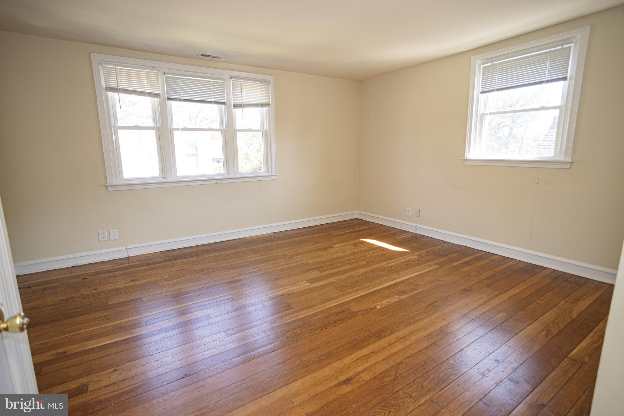 5038 Copley Road Philadelphia, PA 19144 - Photo 5 of 35 Gallery Image 5
