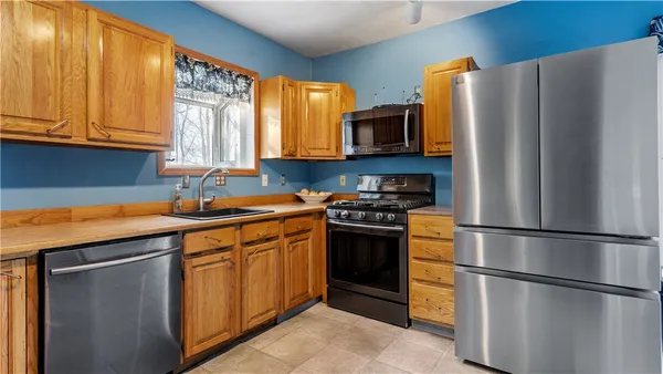 $524,900 | 9 Williston Street, Cranston, RI 02920