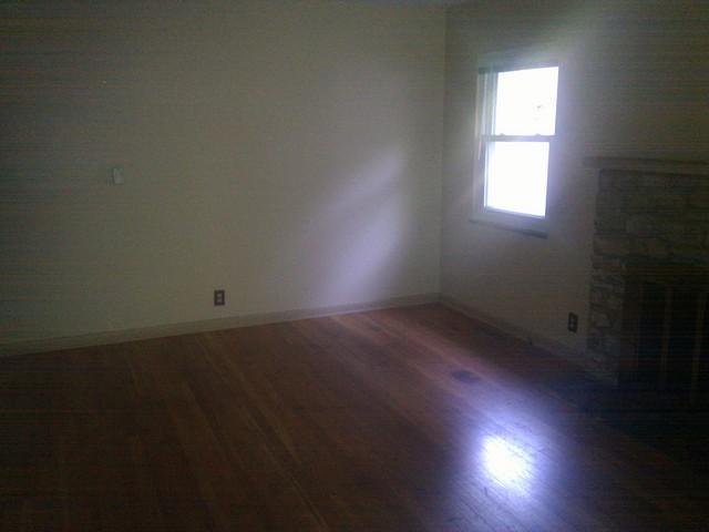 386 Chase Road Columbus, OH 43214 - Photo 2 of 8 Gallery Image 2