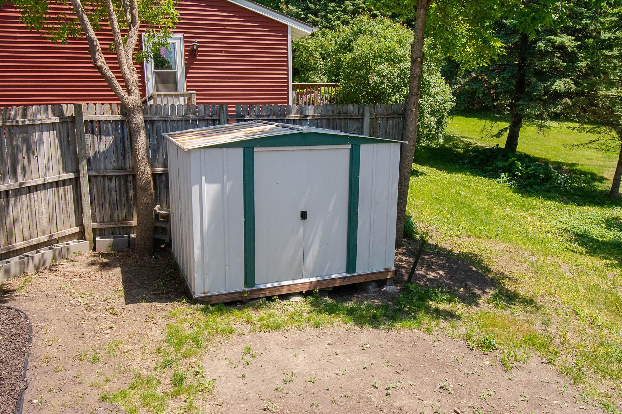 2526 Carla Lane Northwest Rochester, MN 55901 - Photo 19 of 22