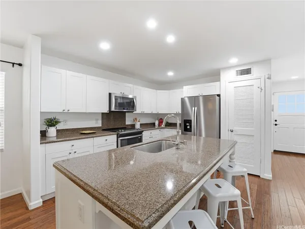$1,250,000 | 91-1378 Kaileolea Drive, Ewa Beach, HI 96706