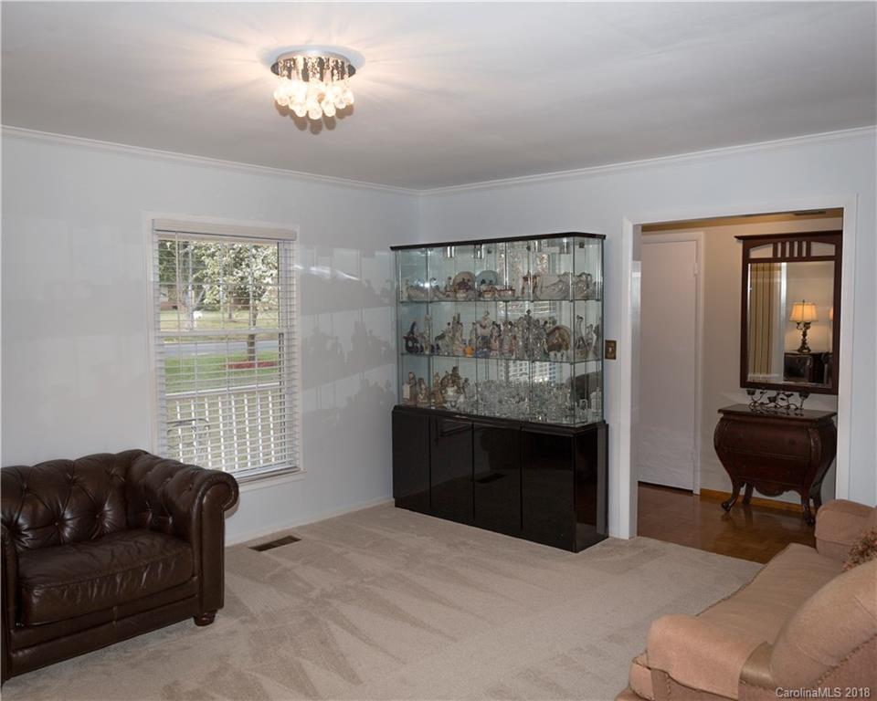 1422 Thermal Road Charlotte, NC 28212 - Photo 4 of 24 Gallery Image 4