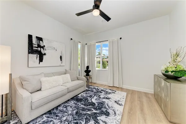 $599,000 | 6622 Oakbrooke Circle, Bradenton, FL 34202