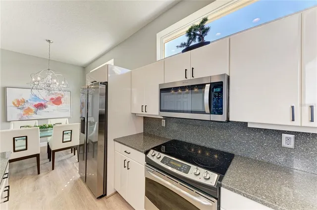 $599,000 | 6622 Oakbrooke Circle, Bradenton, FL 34202