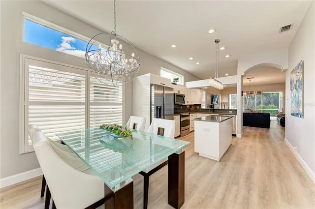 $599,000 | 6622 Oakbrooke Circle, Bradenton, FL 34202