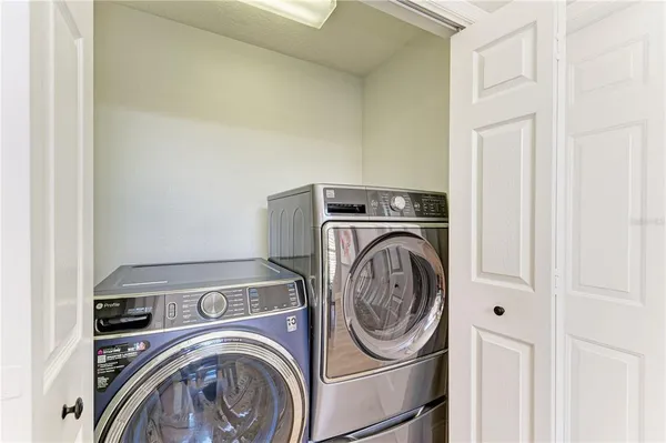$599,000 | 6622 Oakbrooke Circle, Bradenton, FL 34202
