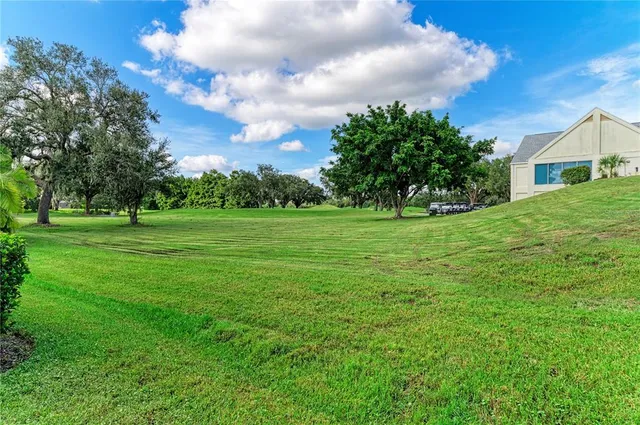 $599,000 | 6622 Oakbrooke Circle, Bradenton, FL 34202