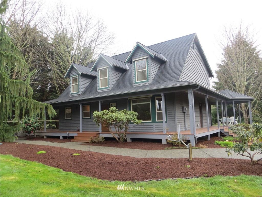 4915 Lake Alice Road Southeast Fall City, WA 98024 - Photo 1 of 19 Gallery Image 1