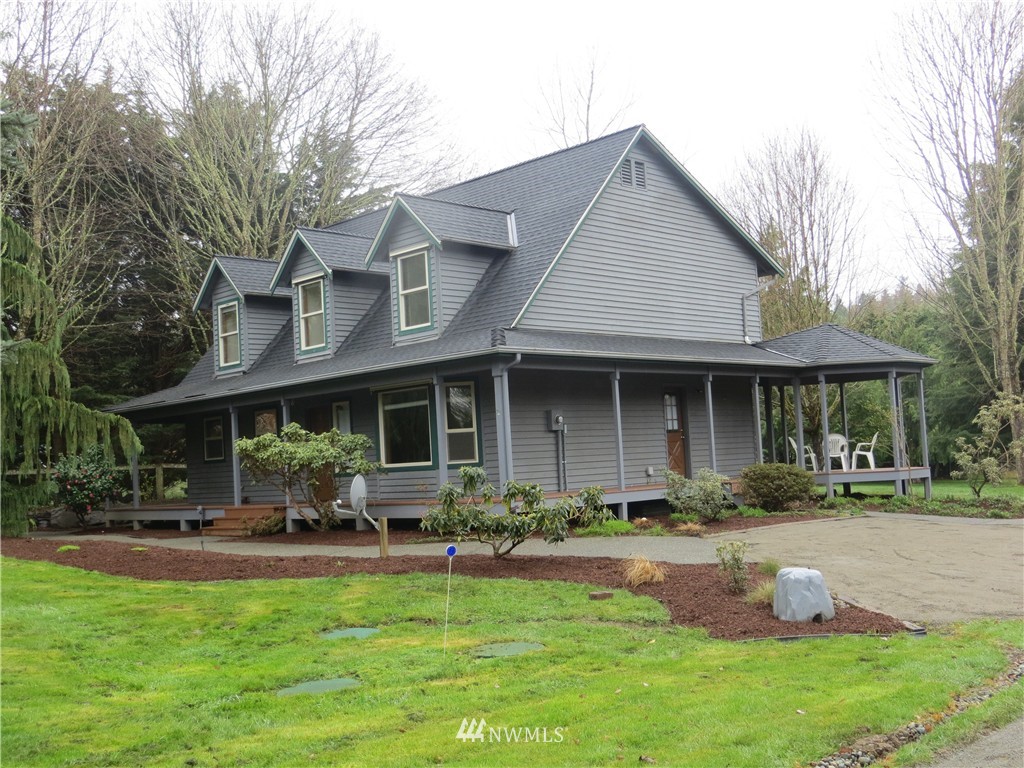 4915 Lake Alice Road Southeast Fall City, WA 98024 - Photo 3 of 19 Gallery Image 3